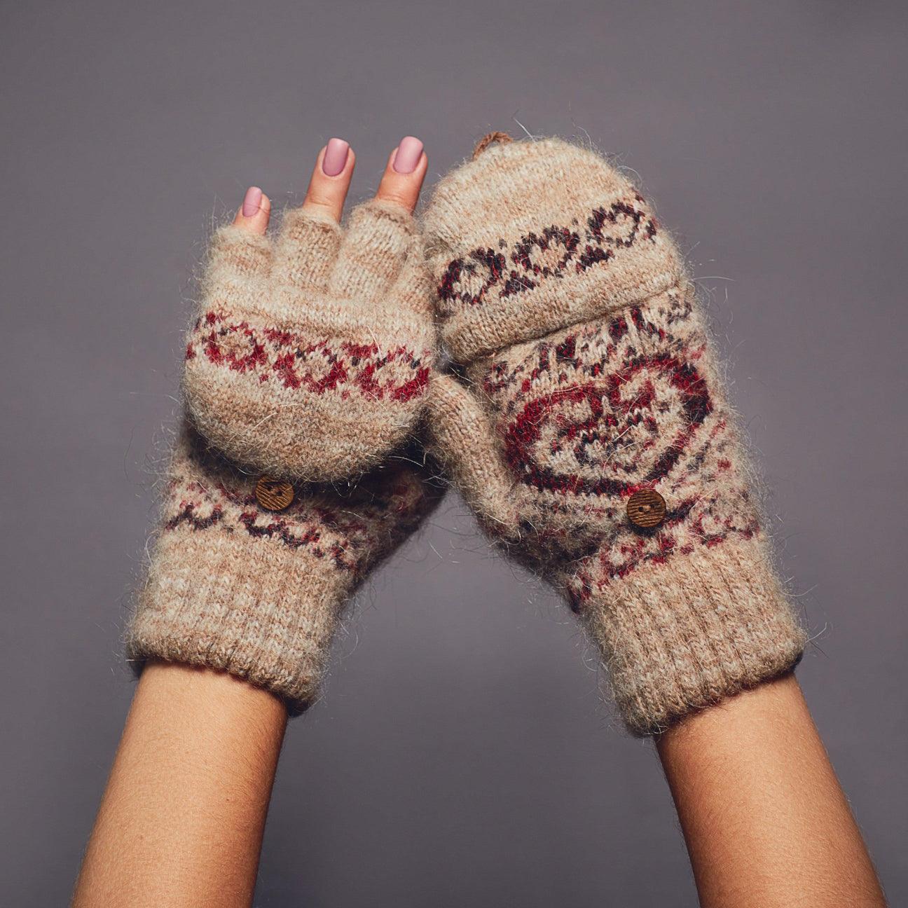 Something Romantic | Heavy Goat Wool | Fingerless Gloves
